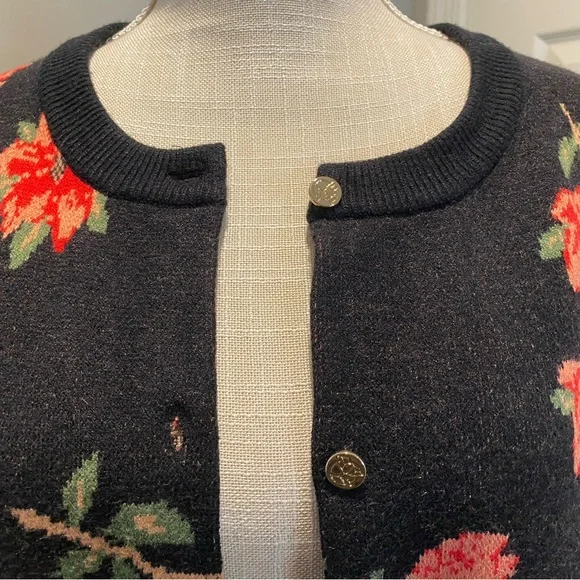 Draper James RSVP Women’s Cardigan Sweater 1X Black Floral Print NWT Plus Size - Picture 3 of 10